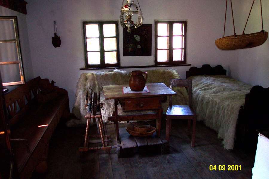 2001-09-04 13-18-23.JPG - RO Bran-Freilichtmuseum